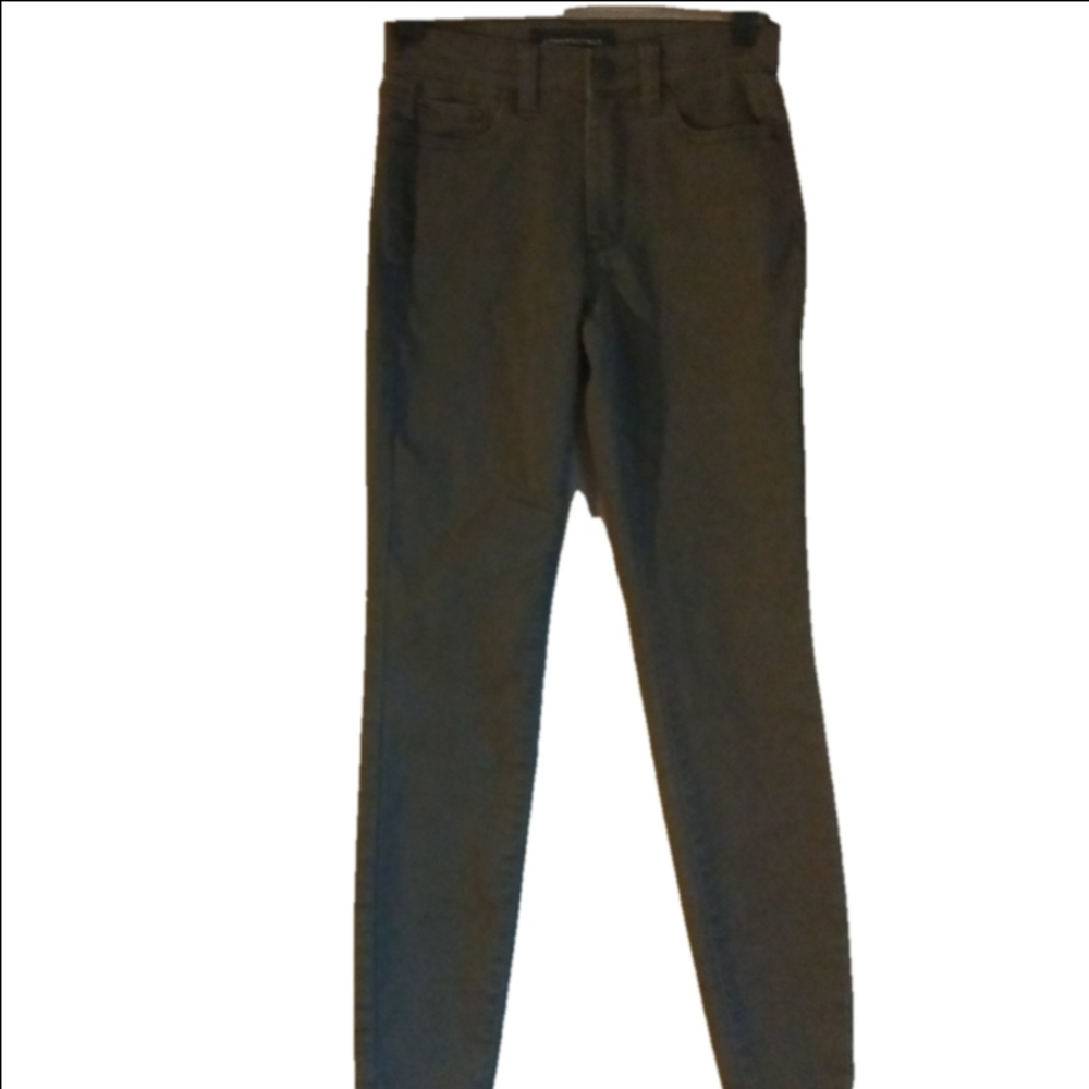 Aeropostale high waist jeggings. Trendy Olive green color. Size 000. Fall.
